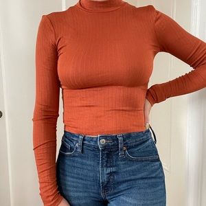 Forever21, cropped, long sleeve, orange, size small, mock neck, barely worn